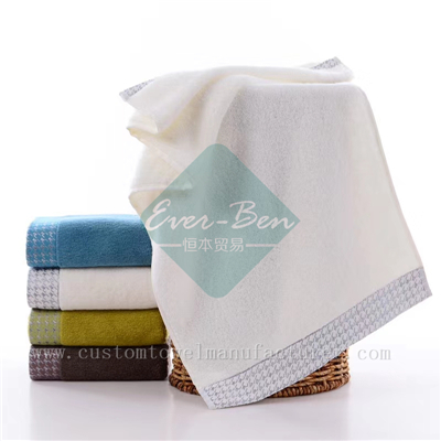China Bulk Custom Brand colourful towels Wholesaler Bespoke White bathroom Bamboo Facecloth Towels Factory